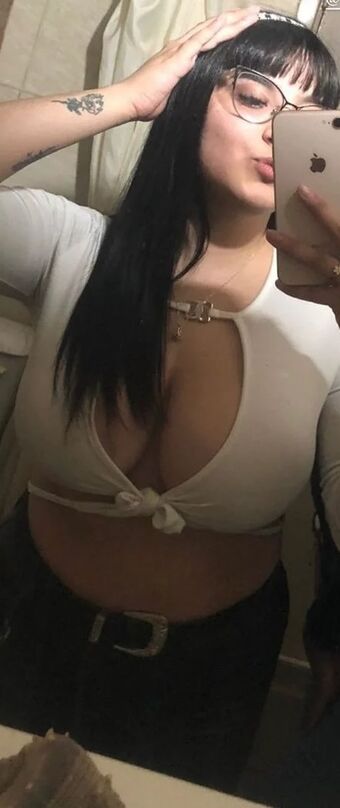 Valuu  Fotografii Nud Scurse OnlyFans 10