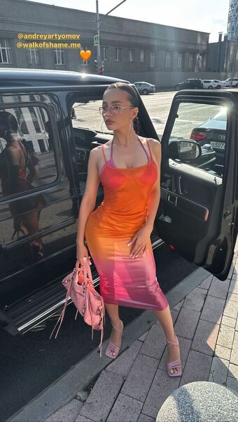 Valya Karnaval