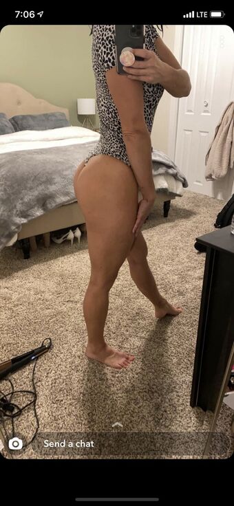 Vicky M Fotografii Nud Scurse OnlyFans 2