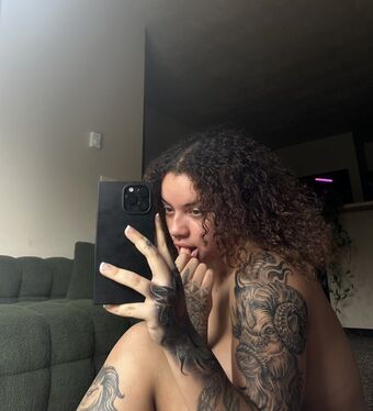 Vieraralyn
