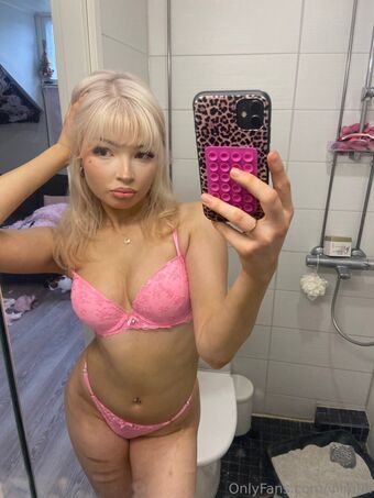 vilmuliini Fotografii Nud Scurse OnlyFans 3
