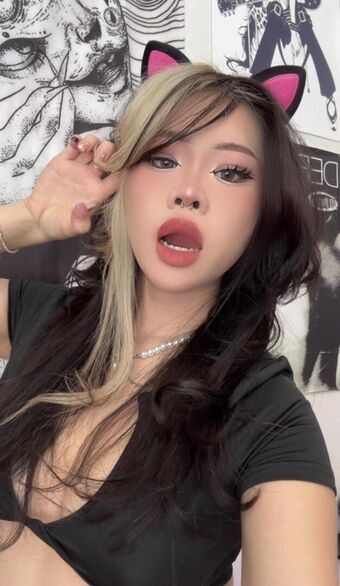 Vy Tran Fotografii Nud Scurse OnlyFans 22