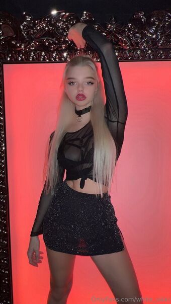 white_vikki