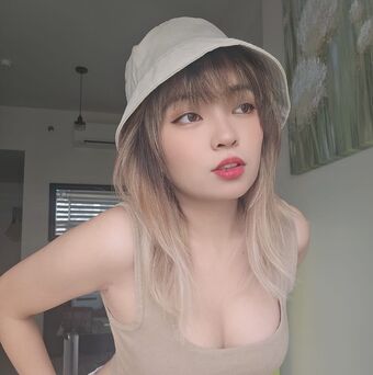 Xeora Fotografii Nud Scurse OnlyFans 14