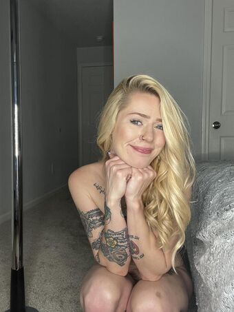 Xoxtiffxo