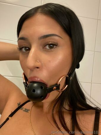 yasmine101