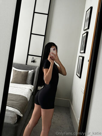 your_katie Fotografii Nud Scurse OnlyFans 11