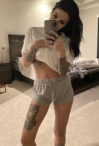 Zahrainchains Fotografii Nud Scurse OnlyFans 49