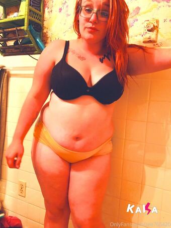 zee765420 Fotografii Nud Scurse OnlyFans 26