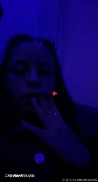 violet mae2