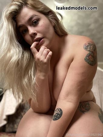 Comewatchkitty Fotografii Nud Scurse OnlyFans 10