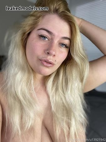 Comewatchkitty Fotografii Nud Scurse OnlyFans 14