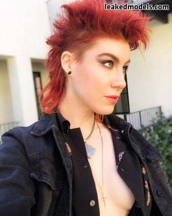 Danikaxix