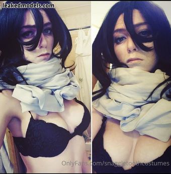 Snaggletoothcostumes